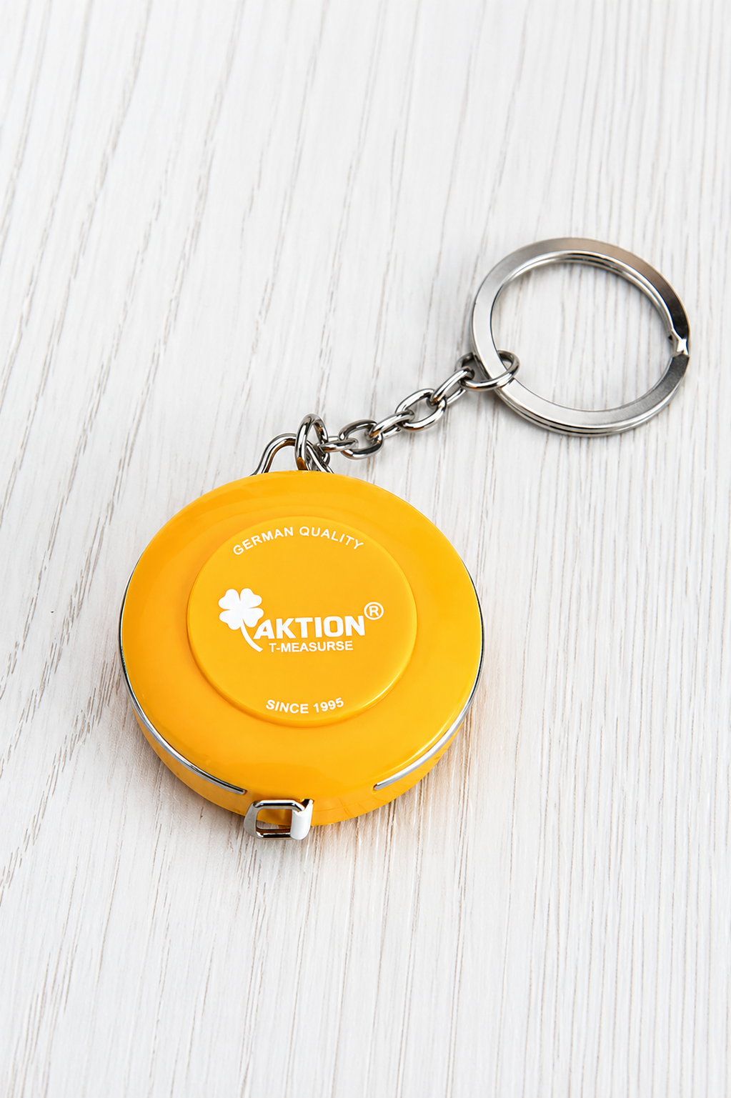 Queen Enterprise 150 cm/60-inch (Round) Multi-color Mini Flexible retraceable Pocket-Roller Tape Measure with Keychain (Random Color 1No) || Mini Colorful Measure Tape in inches and cm ||Tailors Tape